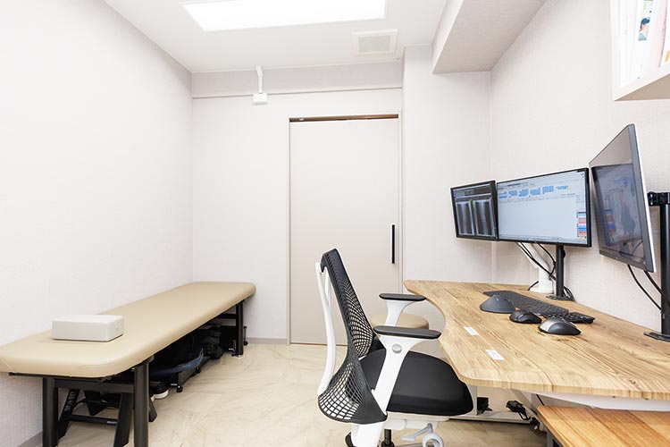 診察室1